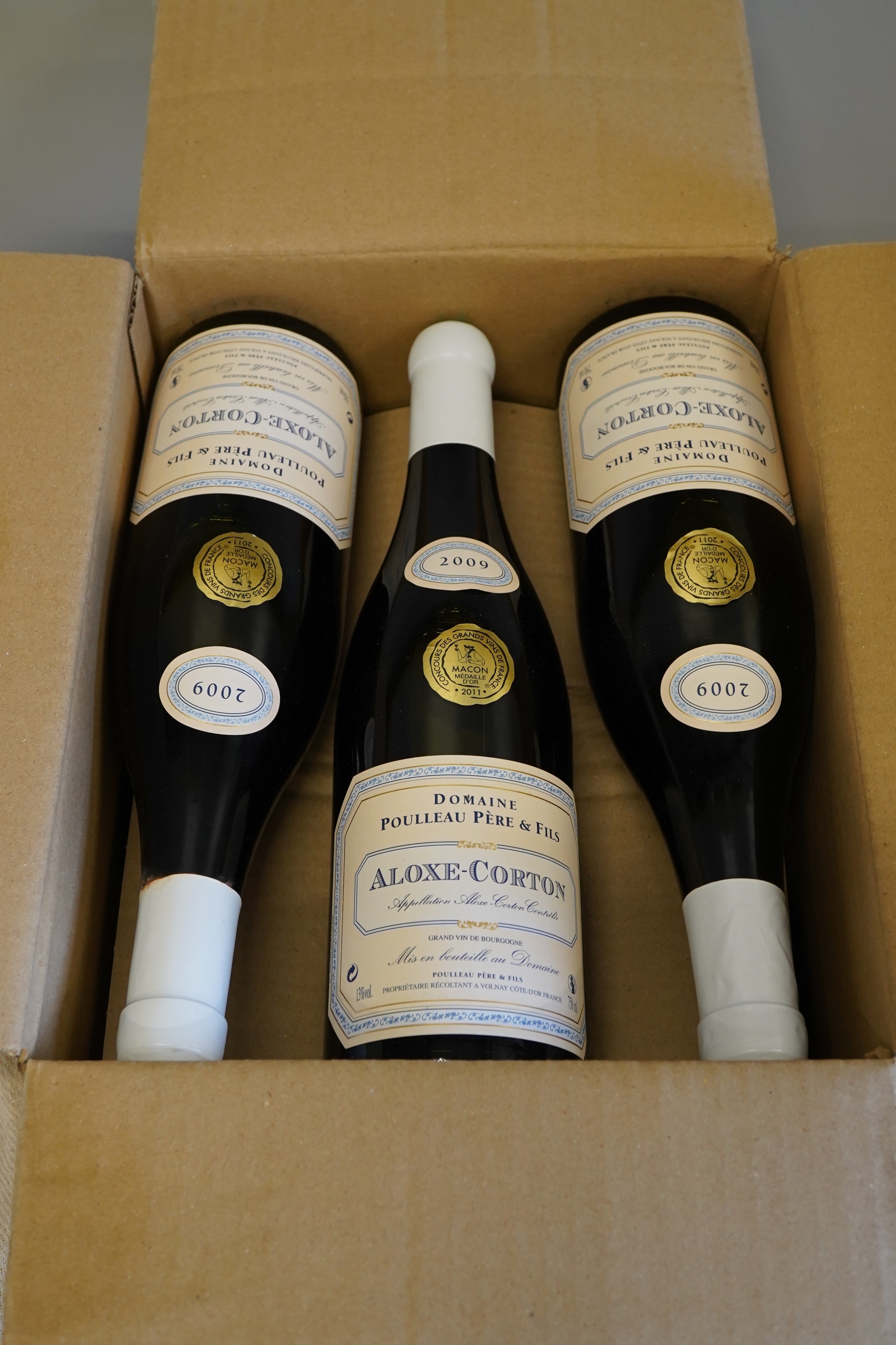 Domaine Poulleau Pere et Fils, Aloxe-Corton, 2009
